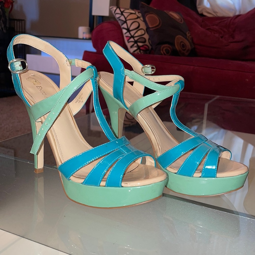 Enzo Angiolini teal/turquoise stiletto. Size 7.